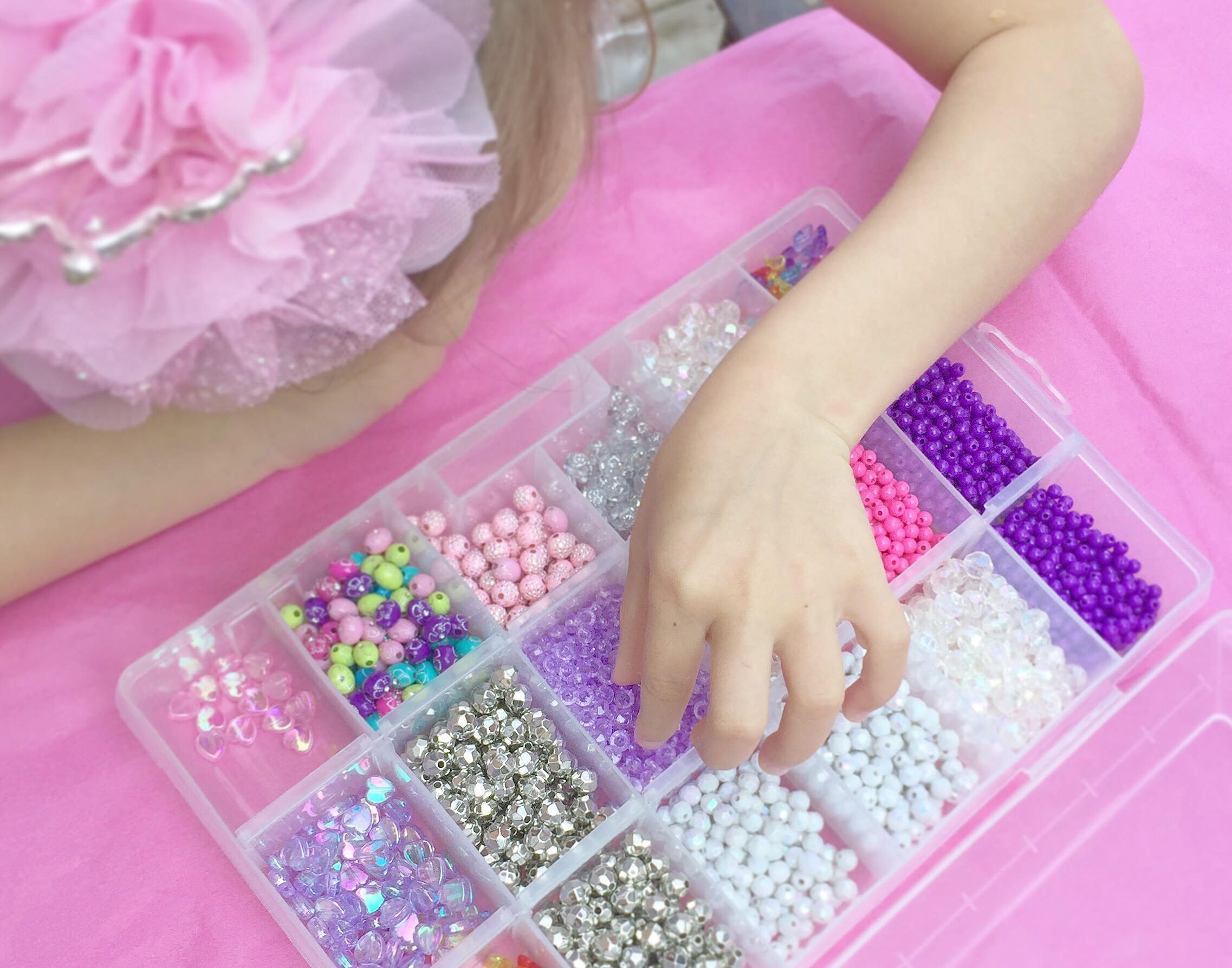 How to Throw a Beading Party! - the neon tea party